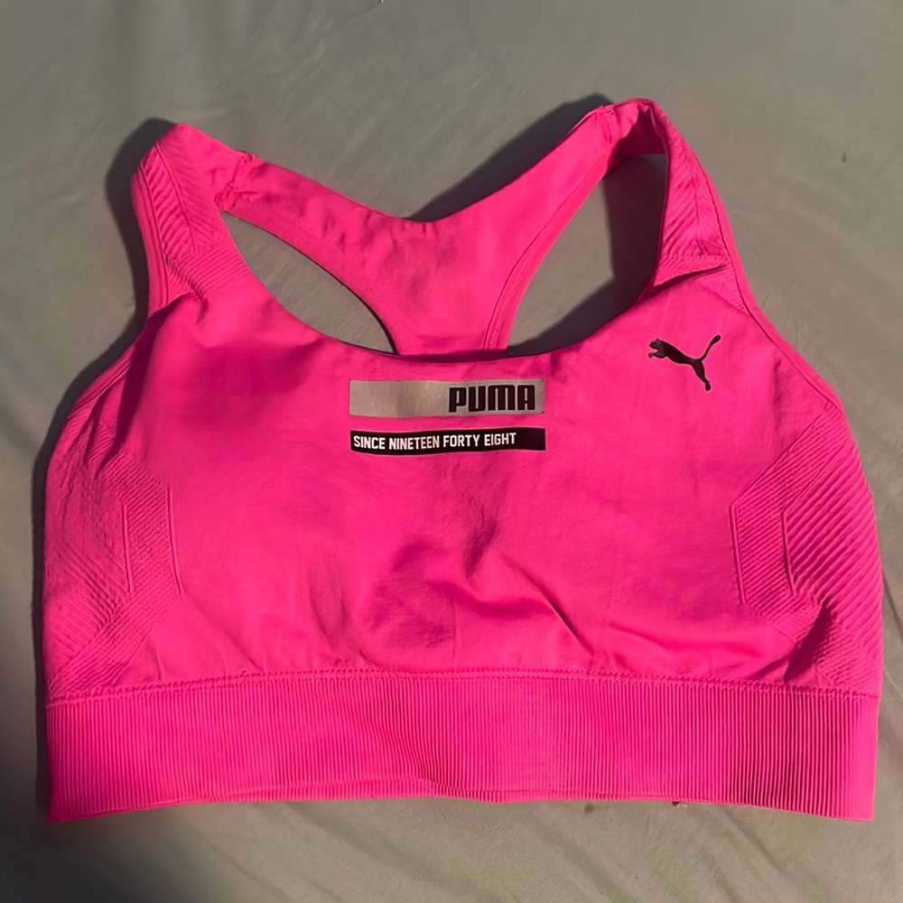 High support, sports bra.